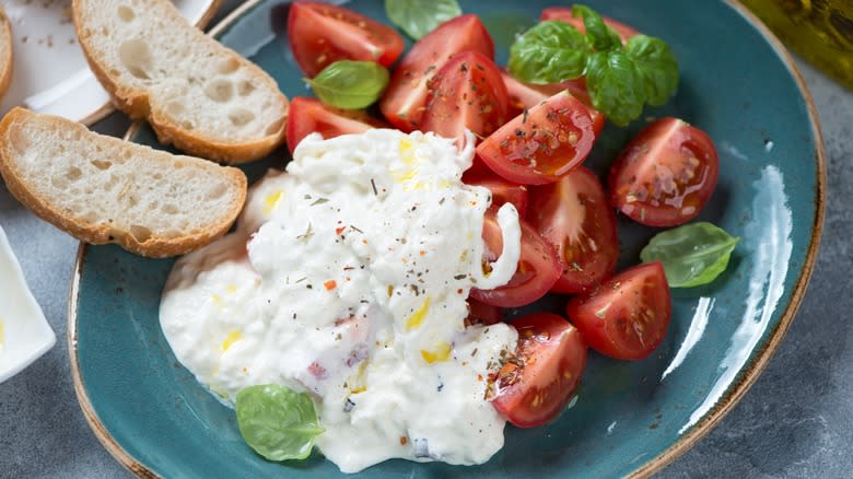 stracciatella with tomatoes