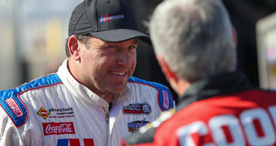 Ryan Newman, driver of the No. 39 Pace-O-Matic/PSR Products Modified, talks to Bobby Labonte, driver of the No. 17 Pace-O-Matic Modified, during practice for the Virginia is for Racing Lovers 200 at Martinsville Speedway on Oct. 27, 2022. (Adam Fenwick/NASCAR)Ryan Newman, driver of the No. 39 Pace-O-Matic/PSR Products Modified, talks to Bobby Labonte, driver of the No. 17 Pace-O-Matic Modified, during practice for the Virginia is for Racing Lovers 200 at Martinsville Speedway on Oct. 27, 2022. (Adam Fenwick/NASCAR)during practice for the Virginia is for Racing Lovers 200 at Martinsville Speedway on Oct. 27, 2022. (Adam Fenwick/NASCAR)Ryan Newman, driver of the No. 39 Pace-O-Matic/PSR Products Modified, talks to Bobby Labonte, driver of the No. 17 Pace-O-Matic Modified, during practice for the Virginia is for Racing Lovers 200 at Martinsville Speedway on Oct. 27, 2022. (Adam Fenwick/NASCAR)