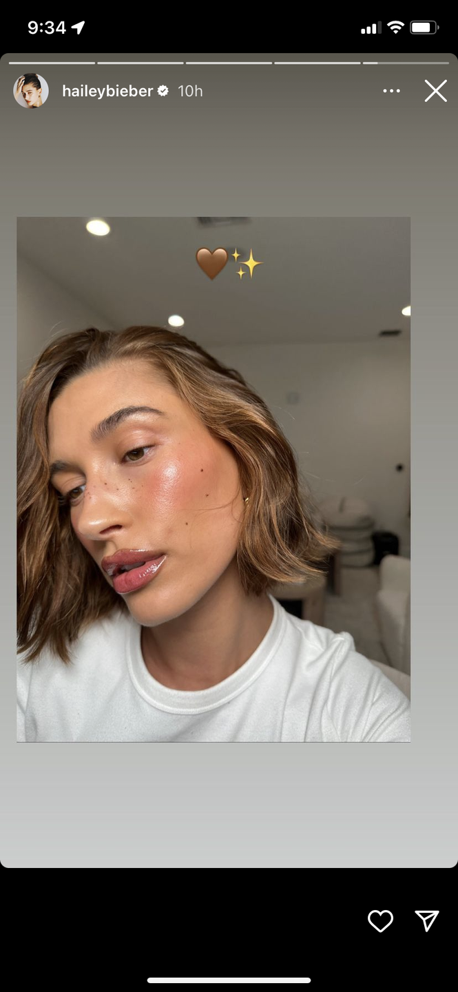 hailey bieber debuts new whisky hair