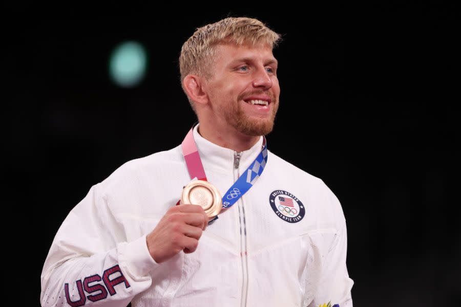 Kyle Dake wins another Olympic bronze in wrestling Yahoo Sports