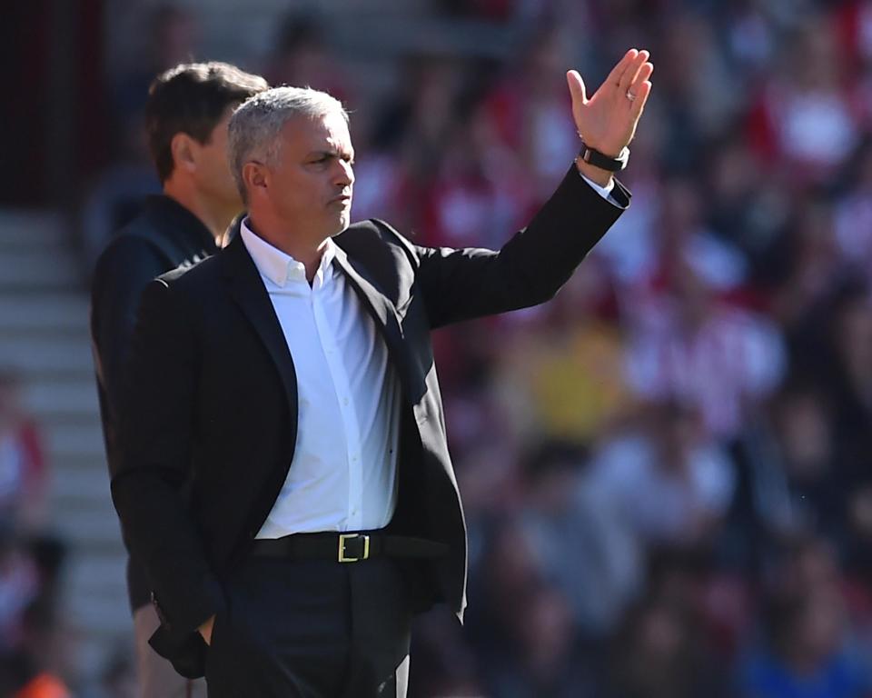 Jose Mourinho made a key defensive substitution to ensure Manchester United won at Southampton.