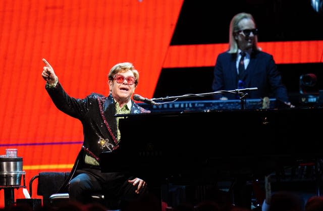 Elton John – Farewell Yellow Brick Road show – London