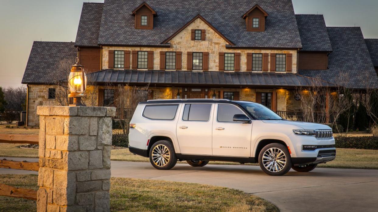 2023 jeep grand wagoneer l