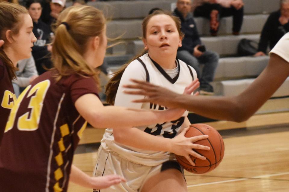 Westport's Sarah Perry looks for a teammate.