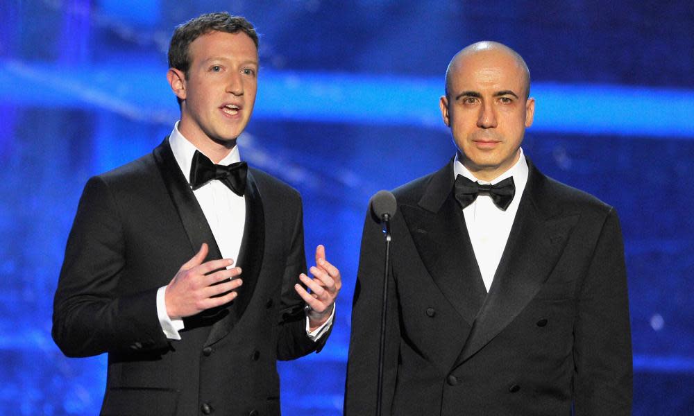 Mark Zuckerberg and Yuri Milner during the 2016 Breakthrough prize ceremony in Mountain View, California.