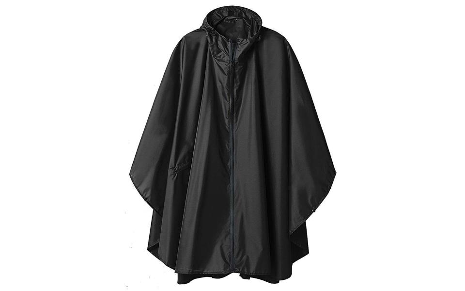 Best Poncho: Linenlux Hooded Rain Poncho