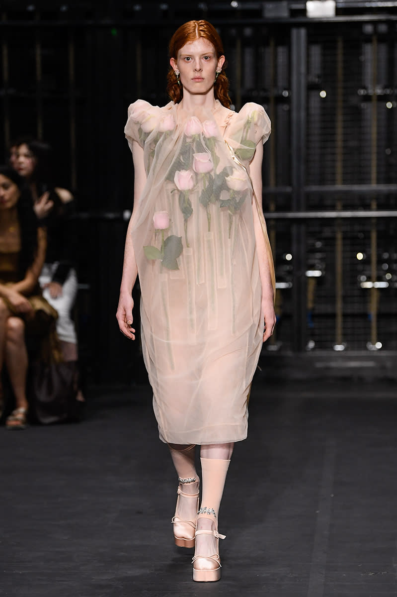 Model on the runway at the Simone Rocha Spring 2024 Ready To Wear Fashion Show held at the English National Ballet's Mulryan Centre for Dance on September 17, 2023 in London, England.