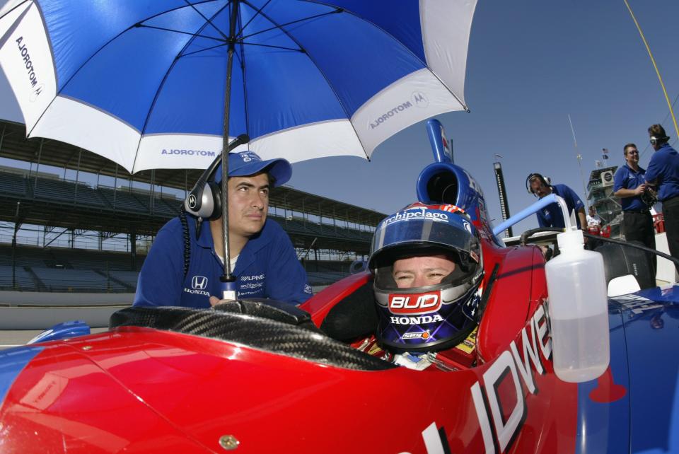 INDIANAPOLIS - MAY 5: Robby Gordon driver of the #27 Andretti Green Racing Honda Dallara during practice for the IRL (Indy Racing League) IndyCar Series Indianapolis 500 on May 5, 2003 at the Indianapolis Motor Speedway.(Photo by Jonathan Ferrey/Getty Images).