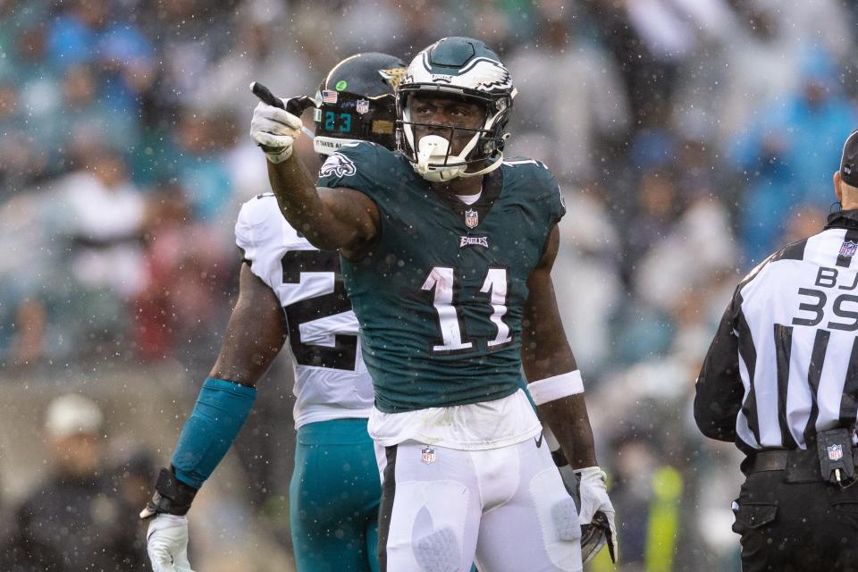 A.J. Brown and the Philadelphia Eagles are favored in their NFL Week 5 game against the Arizona Cardinals.