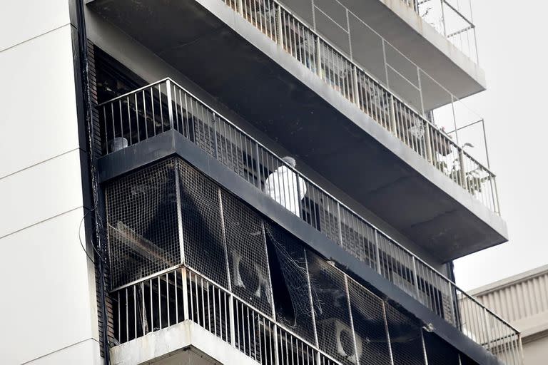 Así se ve hoy el edificio de la calle Ecuador que se incendió y dejó de 5 víctimas fatales y 35 heridos