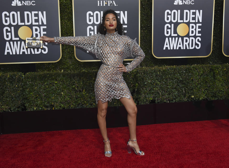 <p>La modelo Indya Moore se plantó derrochando personalidad con un mini vestido de rejilla de Louis Vuitton que, aunque le sentaba genial, no era el apropiado para una noche de gala como son los Globos de Oro con su glamuroso protocolo.<br>(Gtres)</p> 