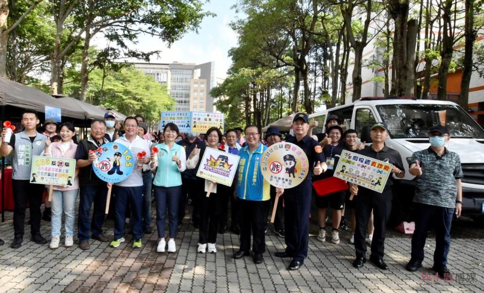 ▲彰化縣後備指揮部舉辦112年後備軍人健行暨全民國防宣導活動，藉由健行與趣味運動活動，提升體能、鍛鍊體格。（圖／記者陳雅芳攝，2023.08.26）