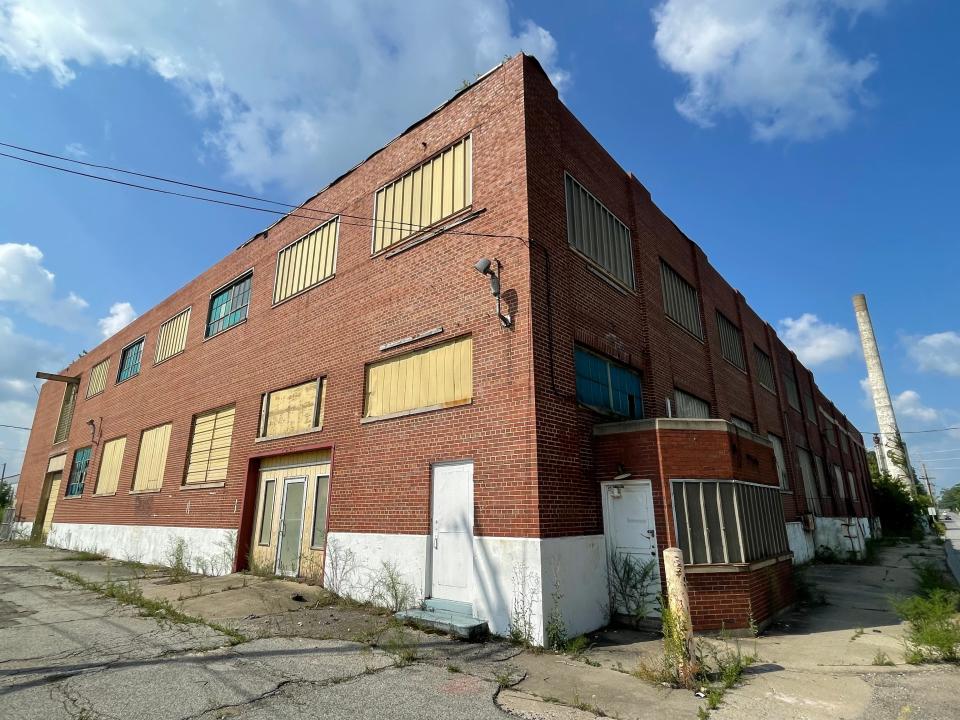 A building at the previous Drewrys Brewery complex that remains standing on Aug. 18, 2023. The EPA will remove more than 14,000 tons of demolition debris.