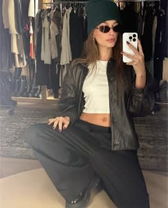 hailey-bieber-leather-shacket-selfie