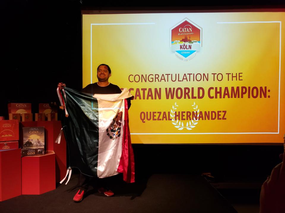 Recientemente, el mexicano Quetzal Hernández, ganó el Campeonato Mundial de Catan. / Foto: Cortesía Vesselin Raynov