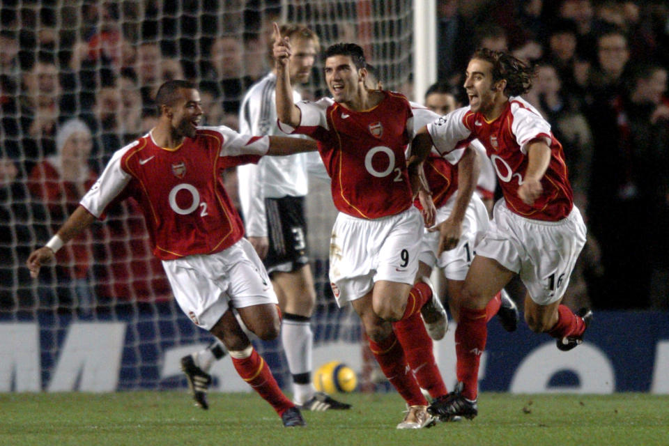 Arsenal's Jose Antonio Reyes (c) celebrates scoring against Rosenborg with Ashley Cole (l) and Matthieu Flamini (r)  (Photo by Tony Marshall - EMPICS/PA Images via Getty Images)