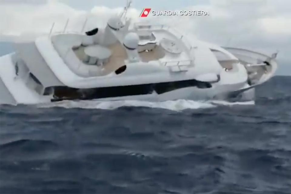 Superyacht Sinks in Italy