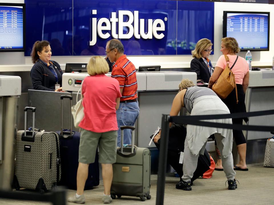 JetBlue Airways baggage