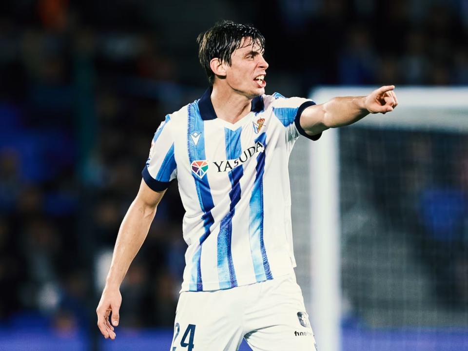 Real Sociedad stalwart address future following strong interest from Atletico Madrid