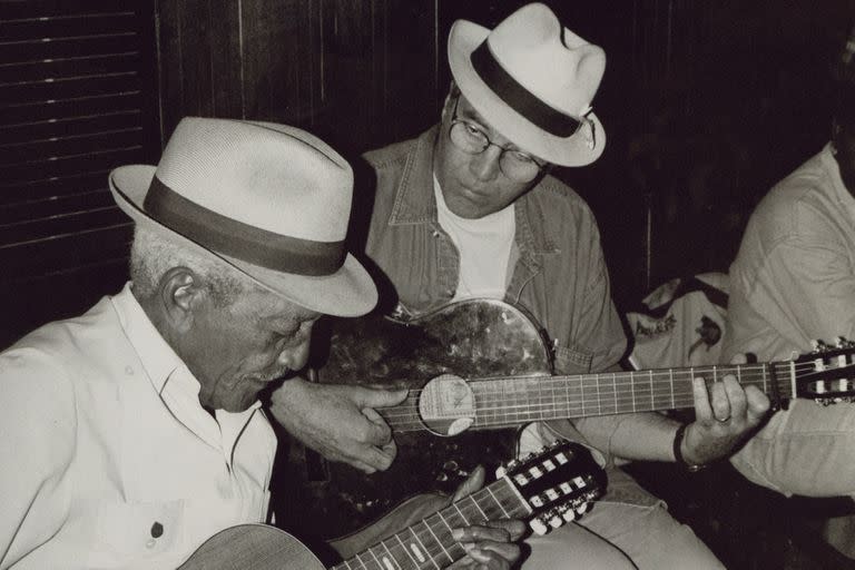 Compay Segundo y Ry Cooder