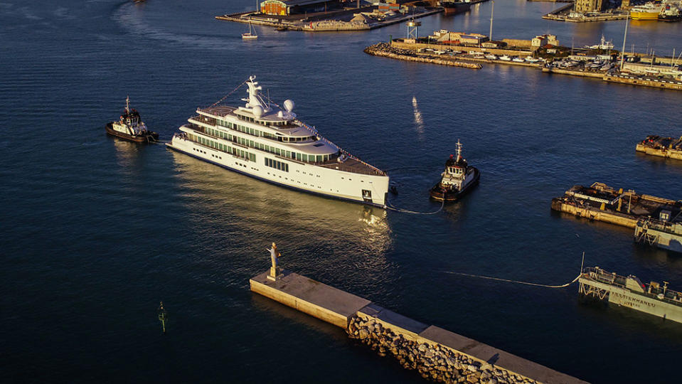 Benetti FB272 gigayacht launch