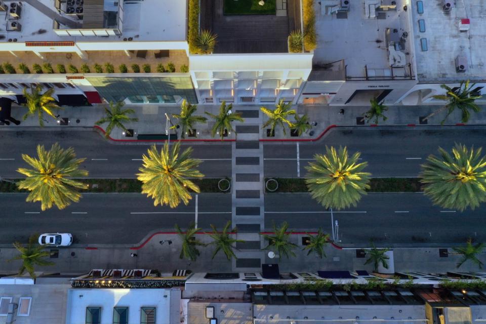 Rodeo Drive in Beverly Hills empty