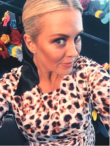 Samantha Armytage selfie