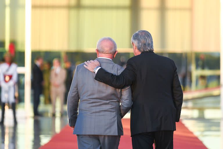 El presidente Alberto Fernández durante el encuentro con Lula da Silva, en Brasilia