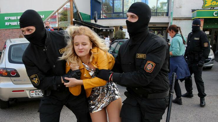 Allein am vergangenen Samstag gab es rund 150 Festnahmen. Foto: dpa