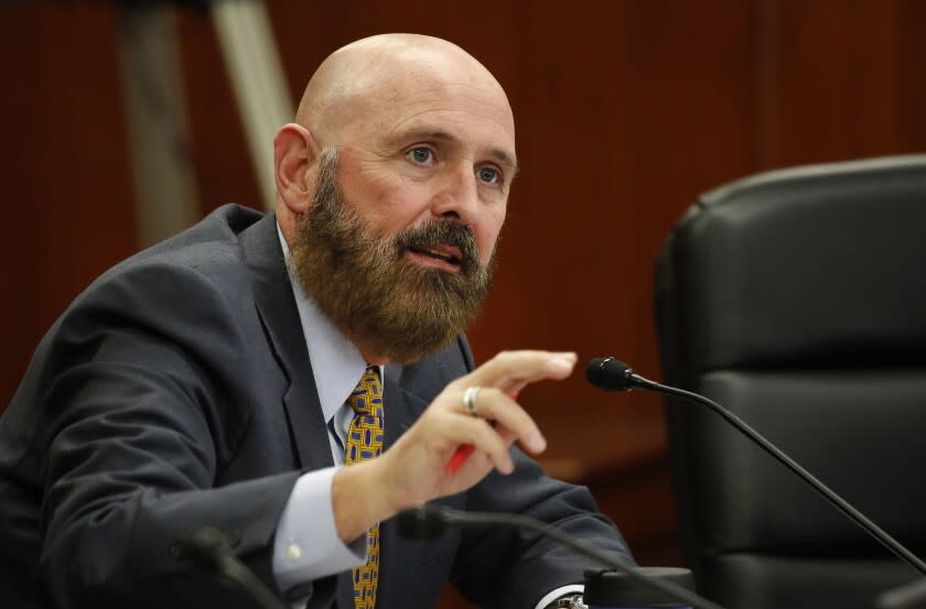 LOS ANGELES, CA - FEBRUARY 12, 2019 David H. Wright, General Manager of the Los Angeles Department of Water and Power (LADWP), the nation's largest municipally-owned utility, and Marty Adams during a a meeting at Department of Water and Power headquarters Tuesday, February 12, 2019 were Los Angeles Mayor Eric c Garcetti announced that the Department of Water and Power won't spend billions of dollars rebuilding three gas-fired power plants along the coast. (Al Seib / Los Angeles Times)