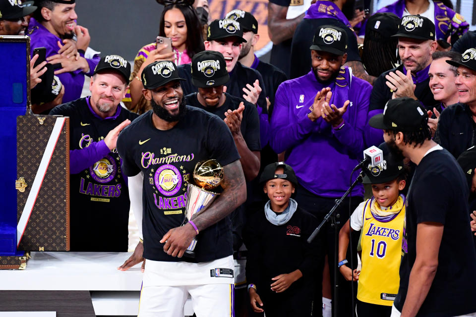 LeBron James, Los Angeles Lakers