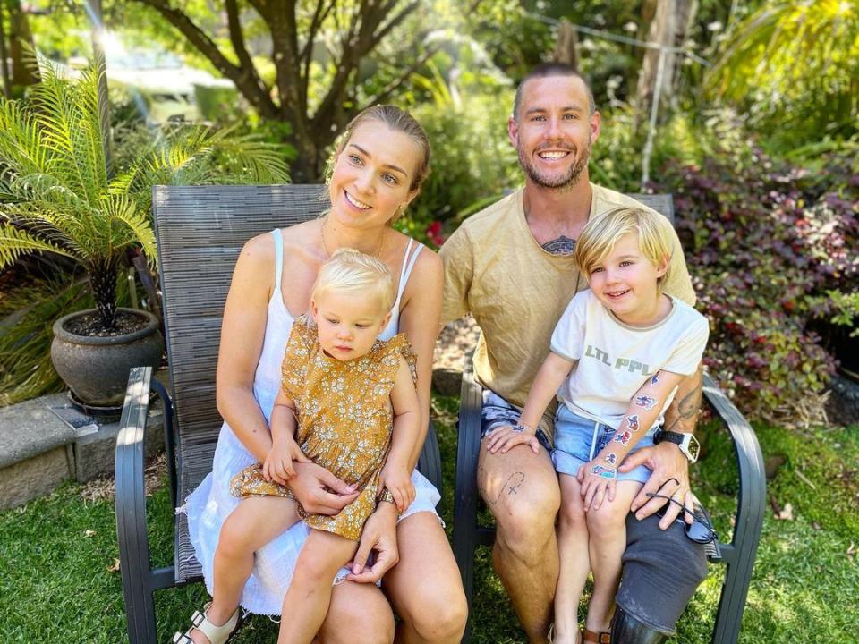 Para-rowing silver medallist and amputee Jed Altschwager with his wife, Jessica and their children Aspen and Wolf