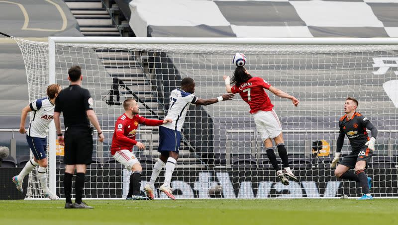 Premier League - Tottenham Hotspur v Manchester United