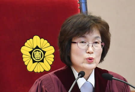 South Korean acting Constitutional Court's Chief Judge Lee Jung-mi during final ruling of President Park Geun-hye's impeachment at the Constitutional Court in Seoul, South Korea, 10 March 2017. REUTERS/Kim Min-hee/Pool