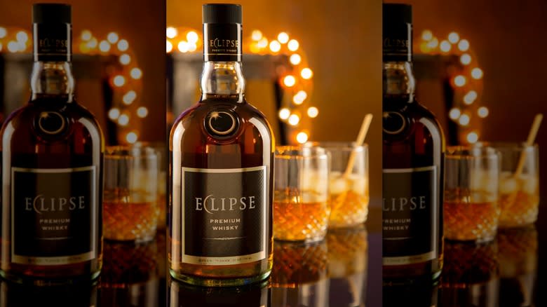 Eclipse whisky on table