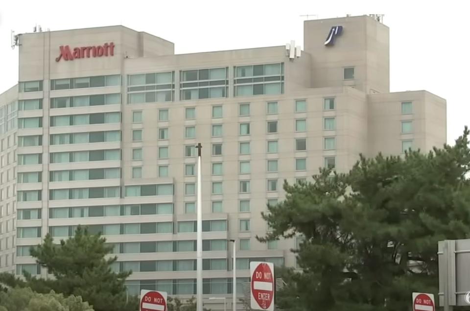 <p>6abcActionNews/YouTube</p> The Philadelphia Airport Marriott