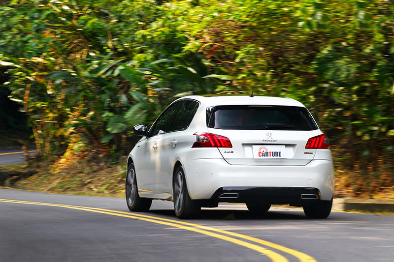 改以1.5L BlueHDi動力的308，輕鬆達成極其搶眼的22.3km/L平均油耗表現！