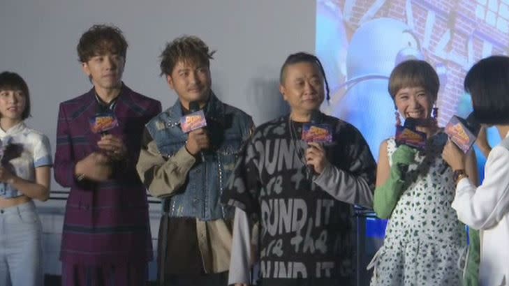 邰智源、KID、謝坤達等「木曜四超玩」主持班底與Lulu一起扛下台北跨年主持大任。