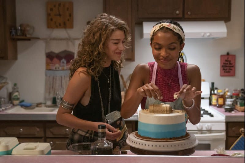 Odessa A'zion (L) and Yara Shahidi star in "Sitting in Bars with Cake." Photo courtesy of Prime Video