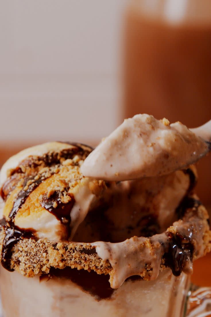 6) Baileys S'mores Floats