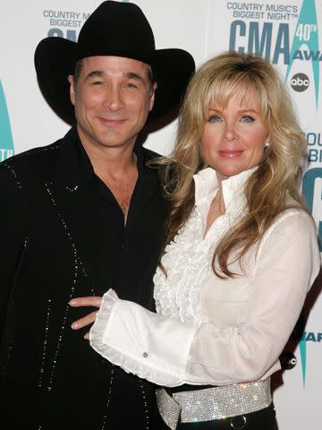 <p>Peter Kramer/Getty</p> Clint Black and Lisa Hartman attend the 40th Annual CMA Awards on November 6, 2006 in Nashville, Tennessee.