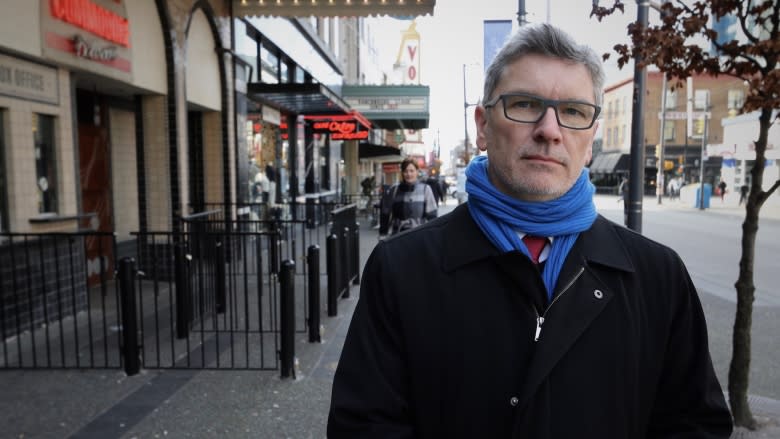 Councillor tables motion to tame Vancouver's 'negative and chaotic' Granville strip