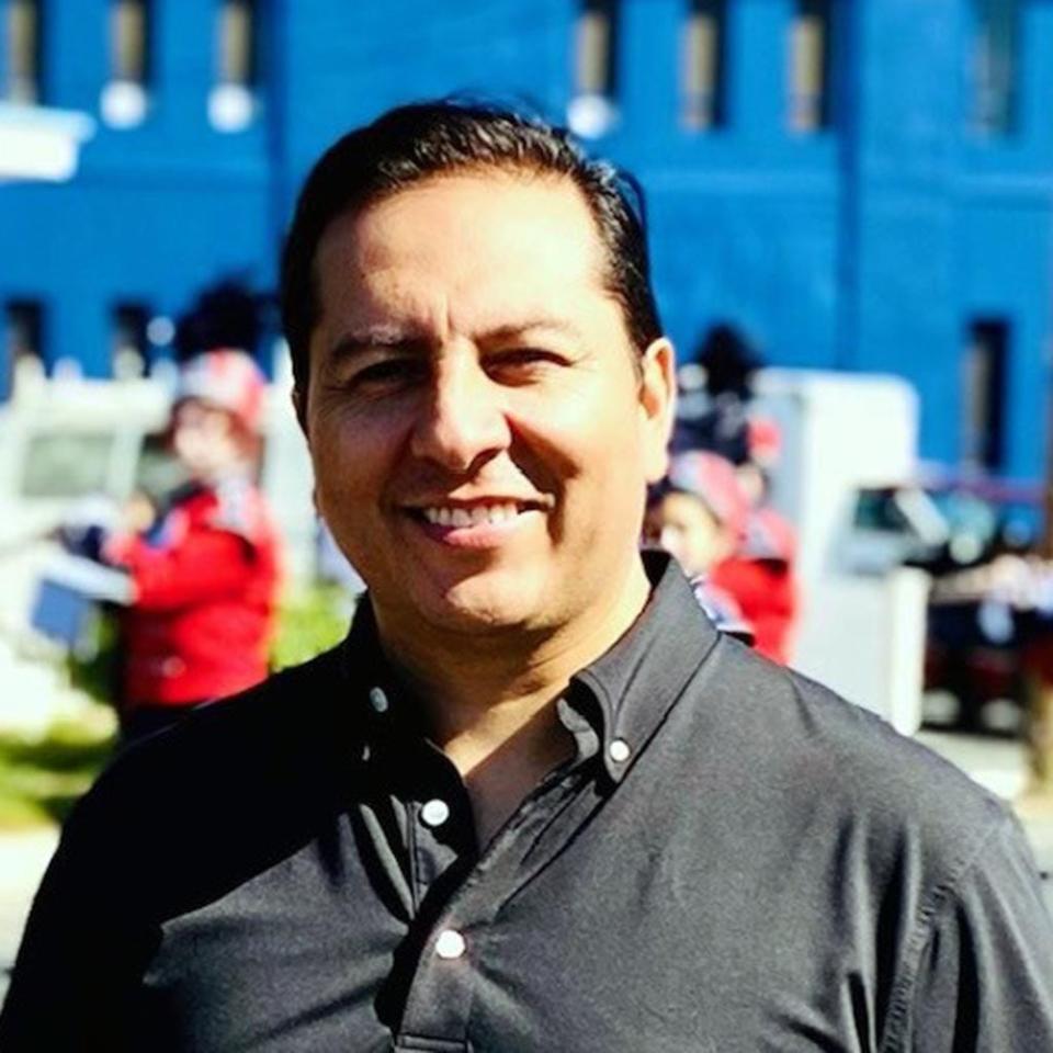 Virgilio Lozano: Event promoter