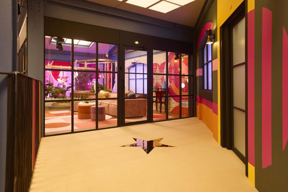 celebrity big brother 2024 house lobby