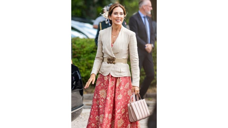 Queen Mary wearing floral dress