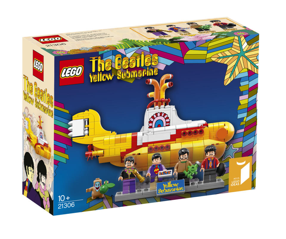 LEGO® Ideas 21306 Yellow Submarine - Credit: LEGO