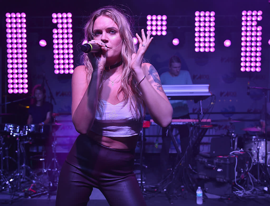 Tove Lo Wore Unicorn Nipple Pasties During a Christmas Performance