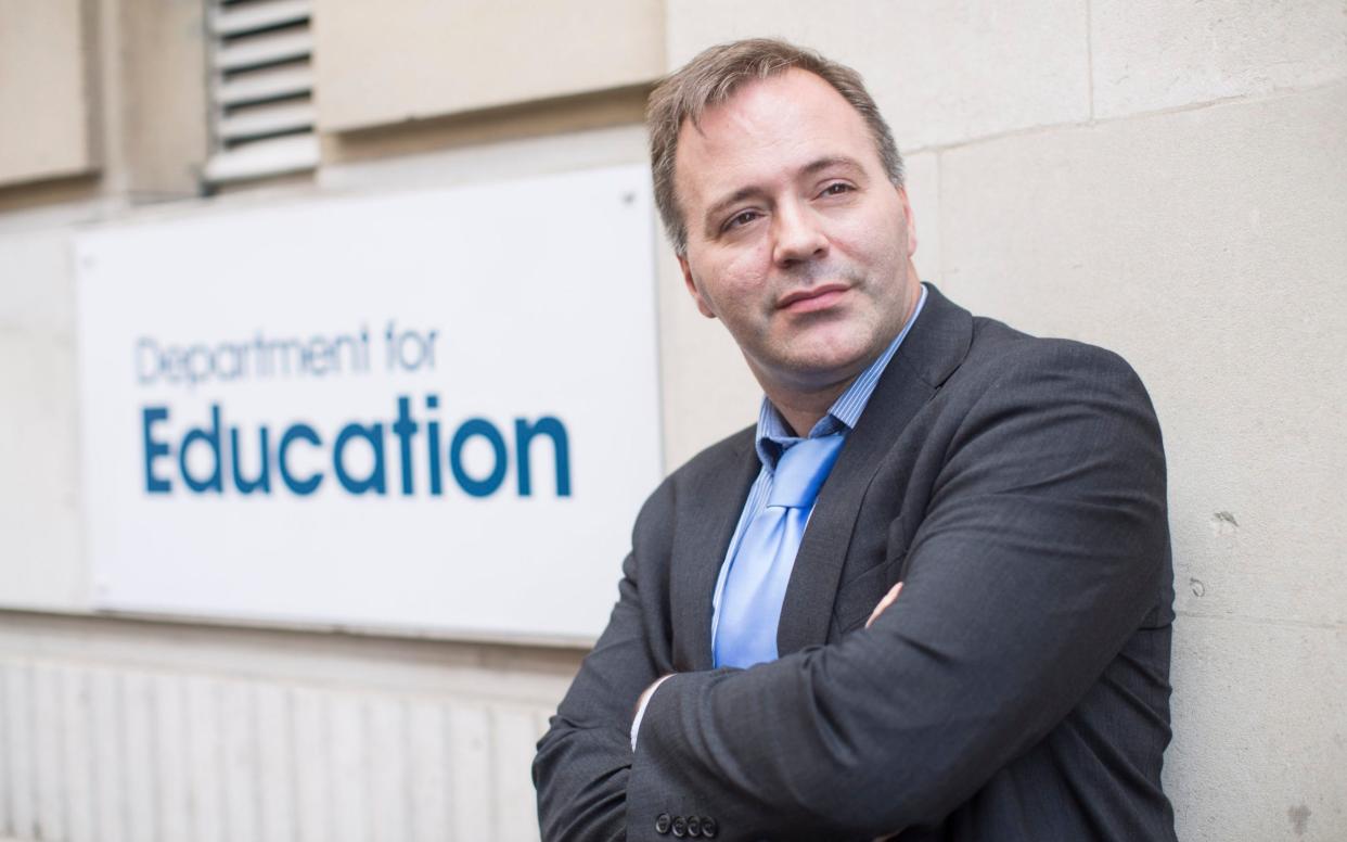Tom Bennett said students must become