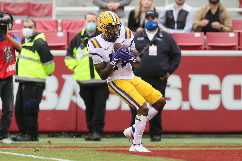 LSU Tigers wide receiver Racey McMath (17) Mandatory Credit: Nelson Chenault-USA TODAY Sports