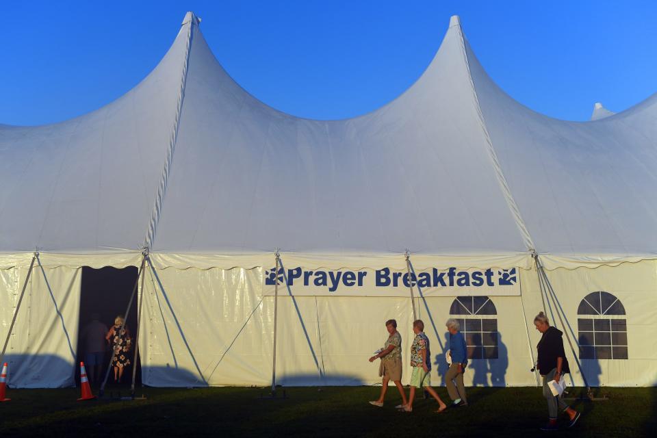 Hundreds of the Christian faithful gathered on Thursday, April 11, 2019 for the 15th annual Vero Beach Prayer Breakfast at Riverside Park in Vero Beach. Providing inspirational music was recording artist and former lead singer for the Gaither Vocal Band, Guy Penrod, and the keynote speaker was Jonathan Cahn, president of Hope of the World Ministries and Messianic rabbi at the Jerusalem Center/Beth Israel in Wayne, New Jersey. Cahn is also the author of the best-selling  book 'The Harbinger'.